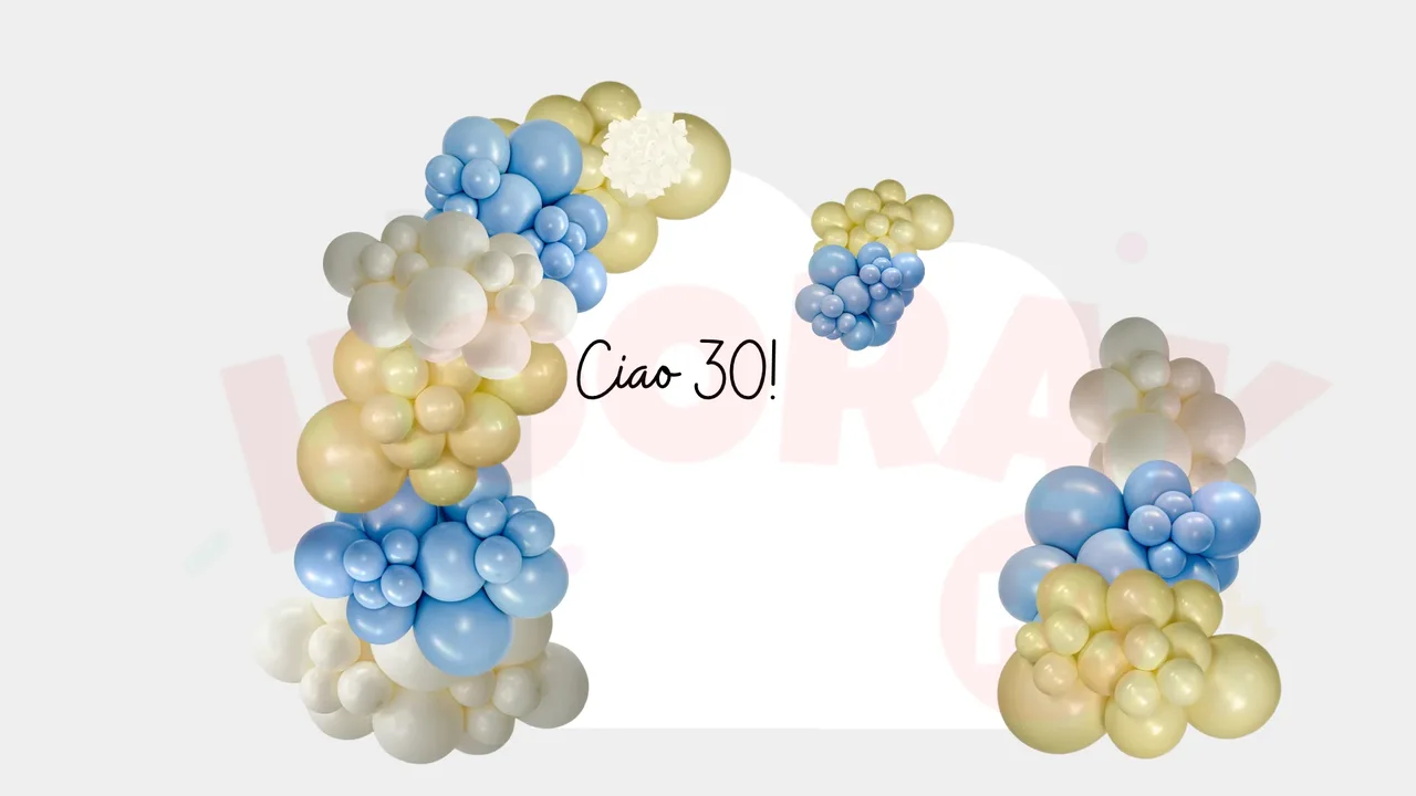 Package Two arch in blue and cream with a Ciao 30 decal